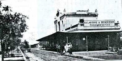 Ferrocarril Estación de Salto