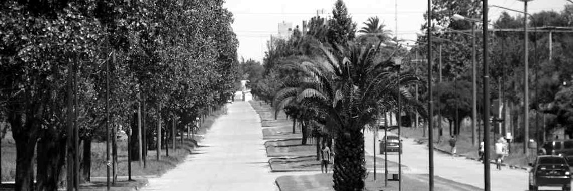 Entrada por Av. Italia